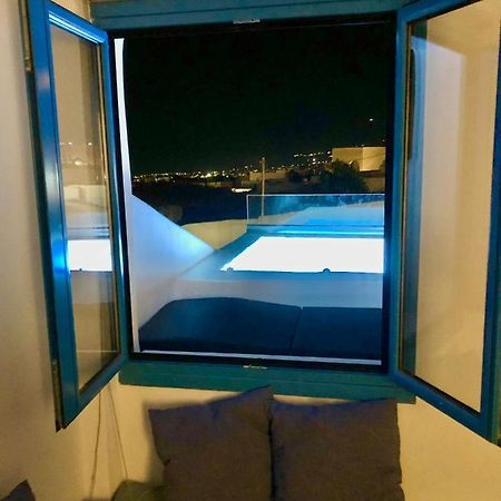Oldtown Suites Fira Dış mekan fotoğraf