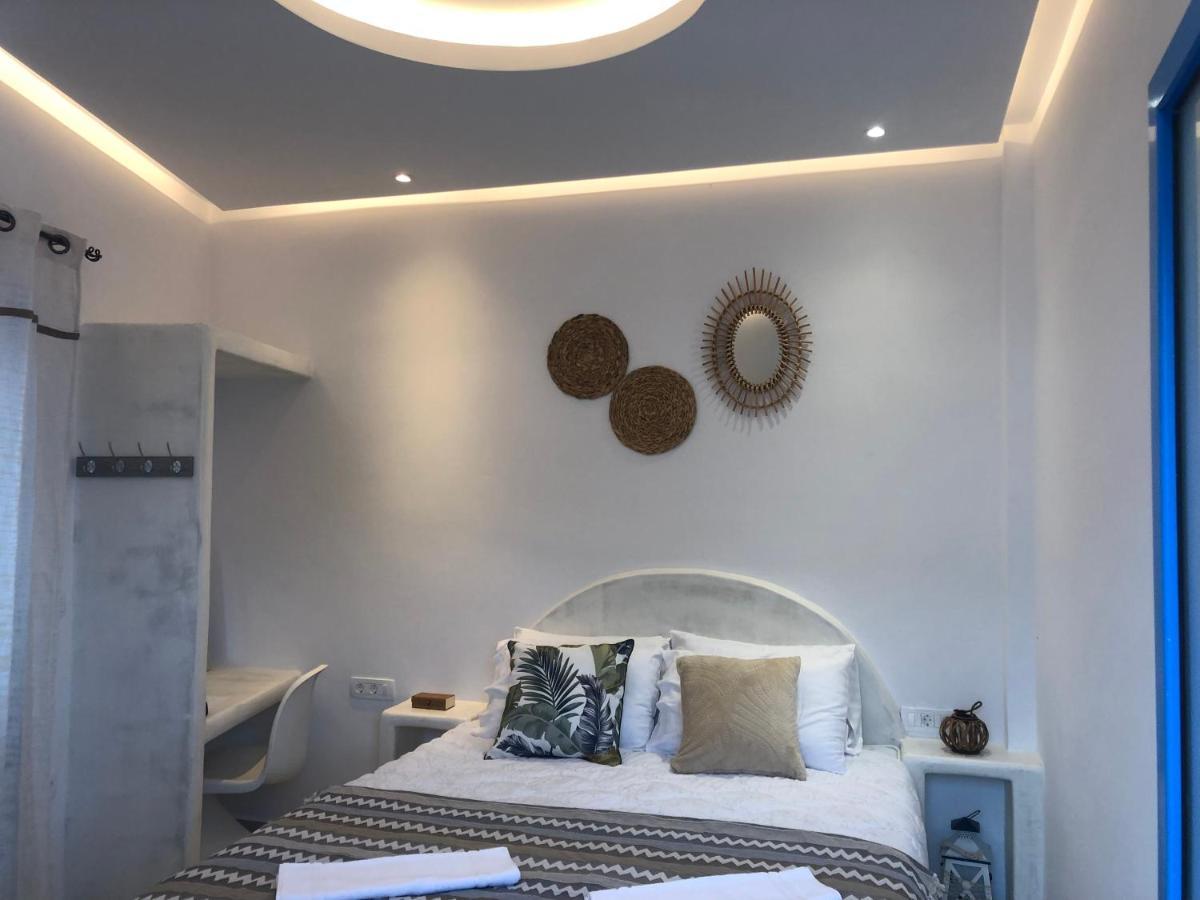 Oldtown Suites Fira Dış mekan fotoğraf