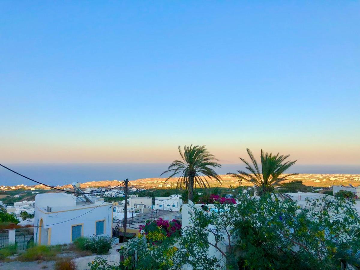 Oldtown Suites Fira Dış mekan fotoğraf