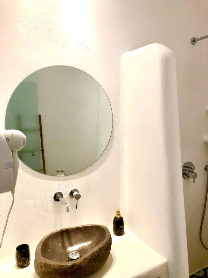 Oldtown Suites Fira Dış mekan fotoğraf