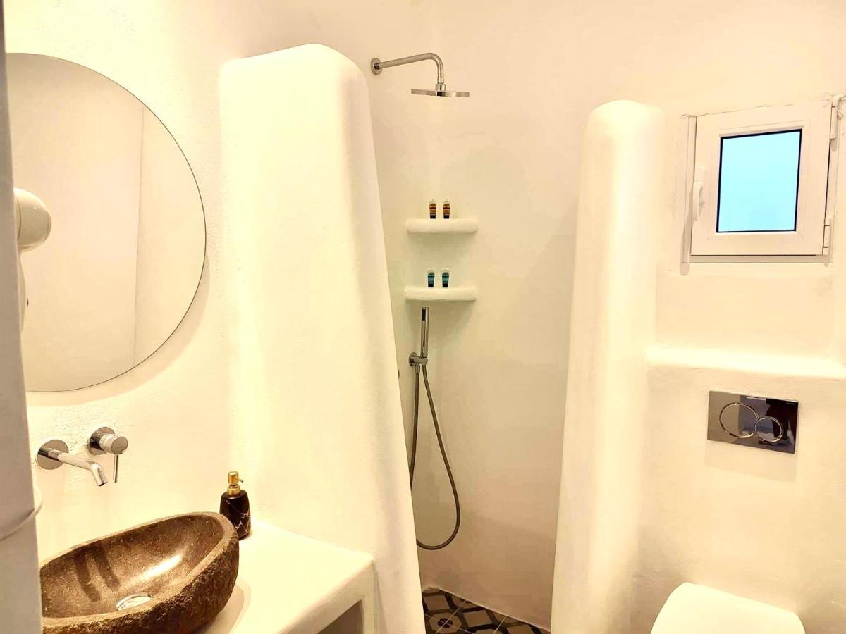 Oldtown Suites Fira Dış mekan fotoğraf