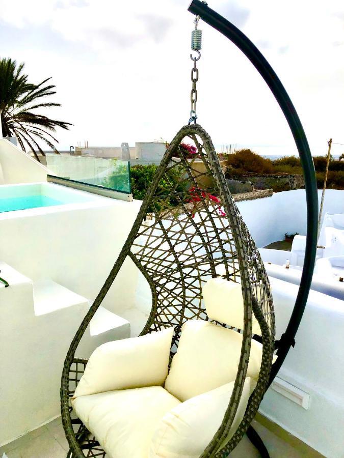 Oldtown Suites Fira Dış mekan fotoğraf