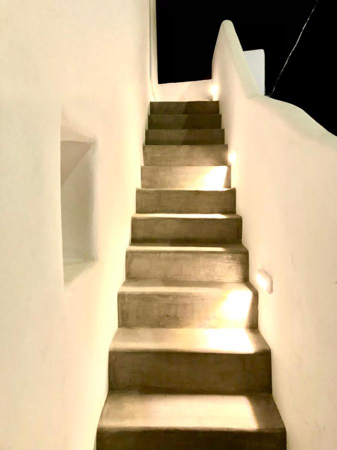 Oldtown Suites Fira Dış mekan fotoğraf